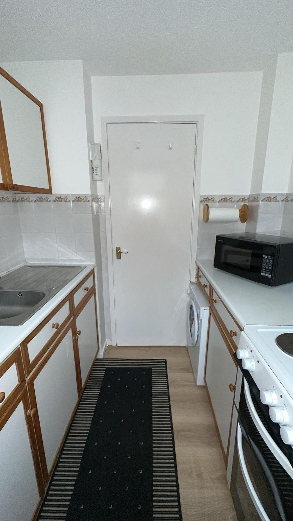 Maya Cottage - Central Location With Private Parking Cambridge Exterior photo